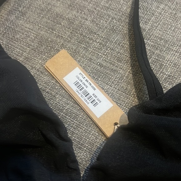 Skims Summer Mesh Bra - Picture 4 of 6